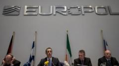 La conferenza stampa Europol