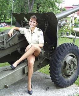 military woman czechia army