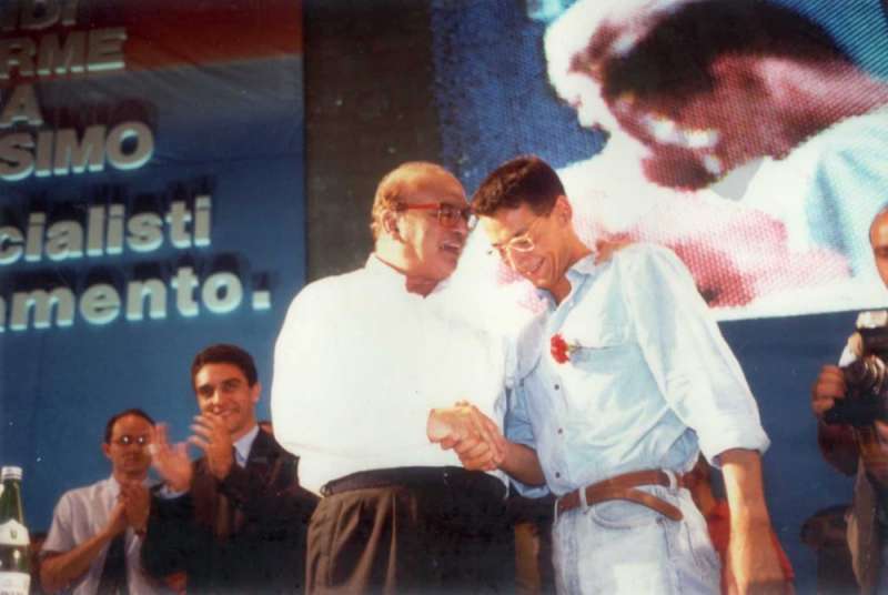 1991. bettino craxi congresso nazionale bologna 2 con luca josi