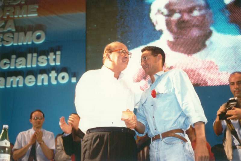 1991. bettino craxi congresso nazionale bologna 4 con luca josi