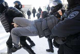 manifestanti pro navalny arrestati in russia