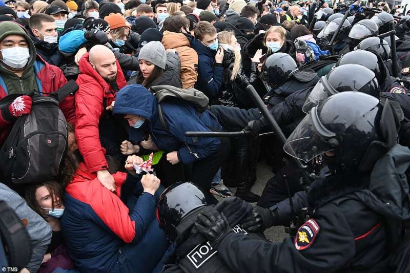 proteste per la liberazione di navalny 31