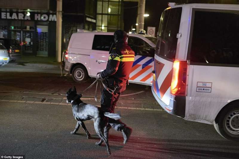 rivolte in olanda contro il lockdown 13