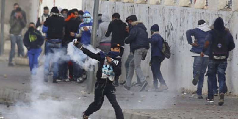 tunisia giovani in rivolta 3