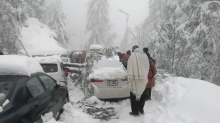 bufere di neve pakistan 6