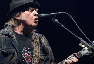 neil young 2