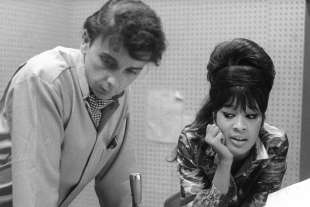 PHIL RONNIE SPECTOR