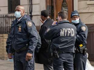 polizia new york 5