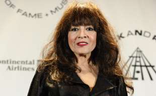 ronnie spector 9