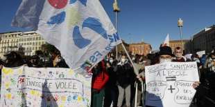 sciopero della scuola in francia 4