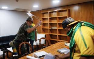 brasilia assalto dei sostenitori di bolsonaro al congresso 18