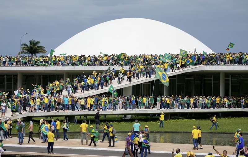 brasilia assalto dei sostenitori di bolsonaro al congresso 23