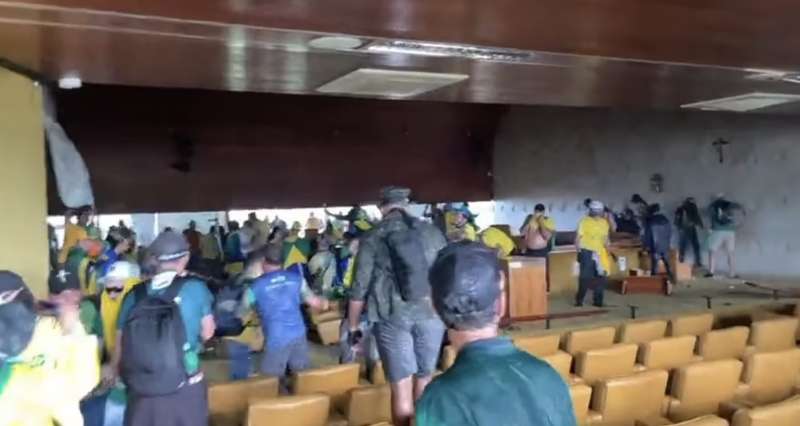 brasilia assalto dei sostenitori di bolsonaro al congresso 26
