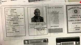 la carta di identita falsa usata da matteo messina denaro