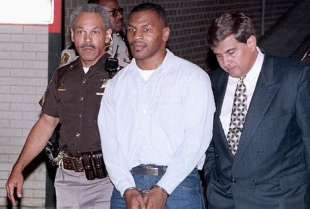 mike tyson arrestato nel 1994