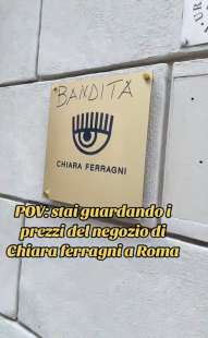 negozio di chiara ferragni vandalizzato a roma 3