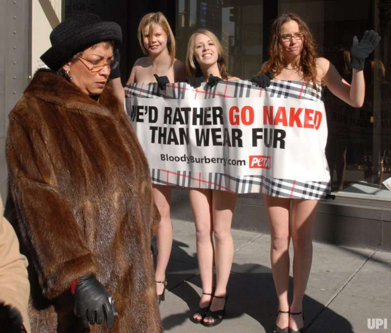 campagna peta contro le pellicce 12