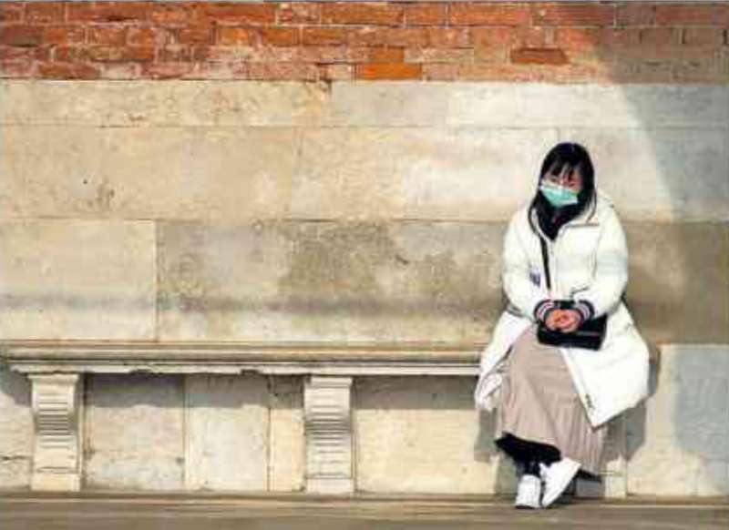 turisti cinesi con la mascherina a venezia 1