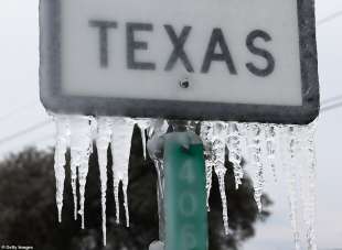 neve e gelo in texas 1