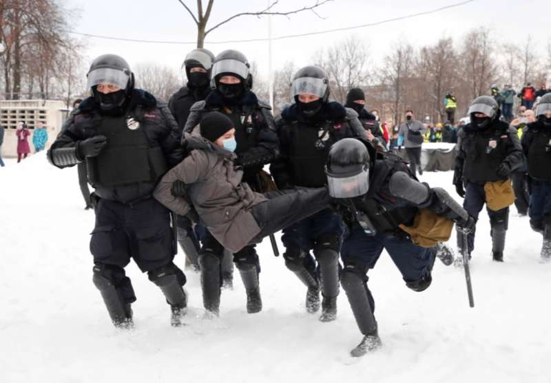 proteste per la liberazione di navalny in russia 3