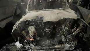 auto di cinzia fiorato in fiamme a monterotondo
