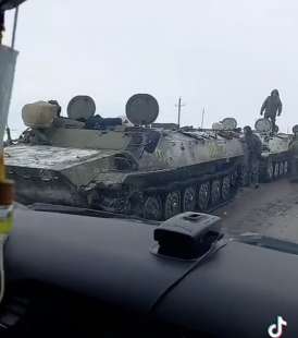 carri armati russi nel donbass 3