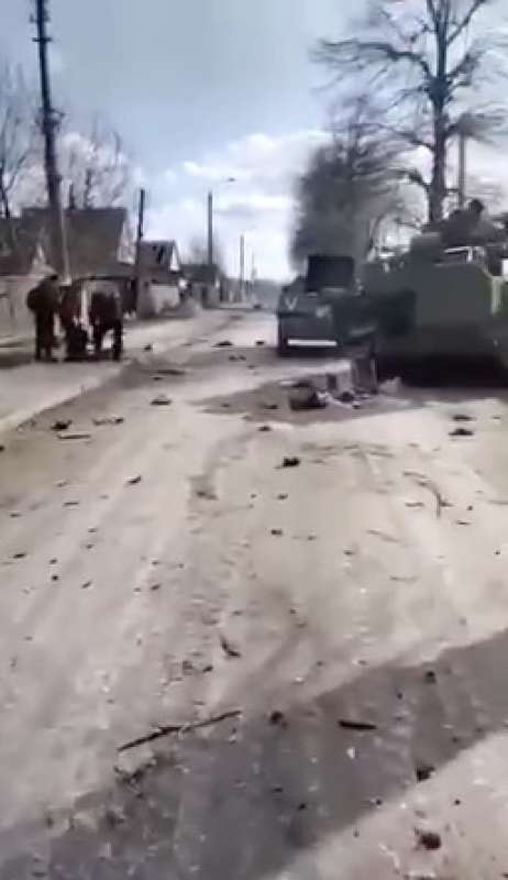 convoglio russo distrutto dalle forze ucraine 7