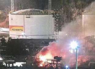 esplosione raffineria rosneft tuapse, russia