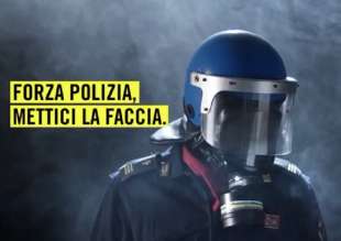 CAMPAGNA DI AMNESTY PER AVERE IL NUMERO IDENTIFICATIVO SUL CASCO DEI POLIZIOTTI