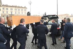 funerale di ira von furstenberg 2