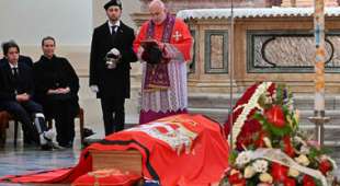 funerali di vittorio emanuele di savoia 8