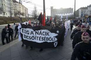protesta antifascista al giorno dell'onore a budapest 3