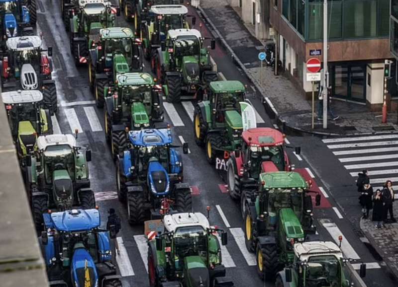 proteste degli agricoltori a bruxelles 2