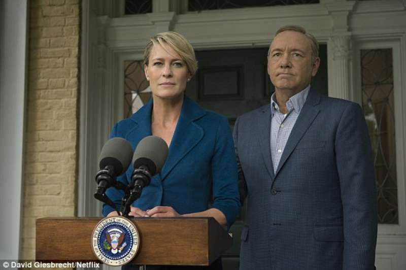 kevin spacey e robin wright in house of cards
