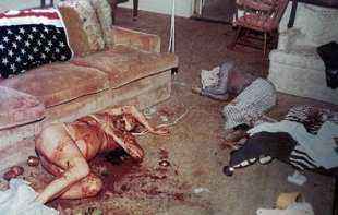 sharon tate uccisa a los angeles nel 1969 da charles manson