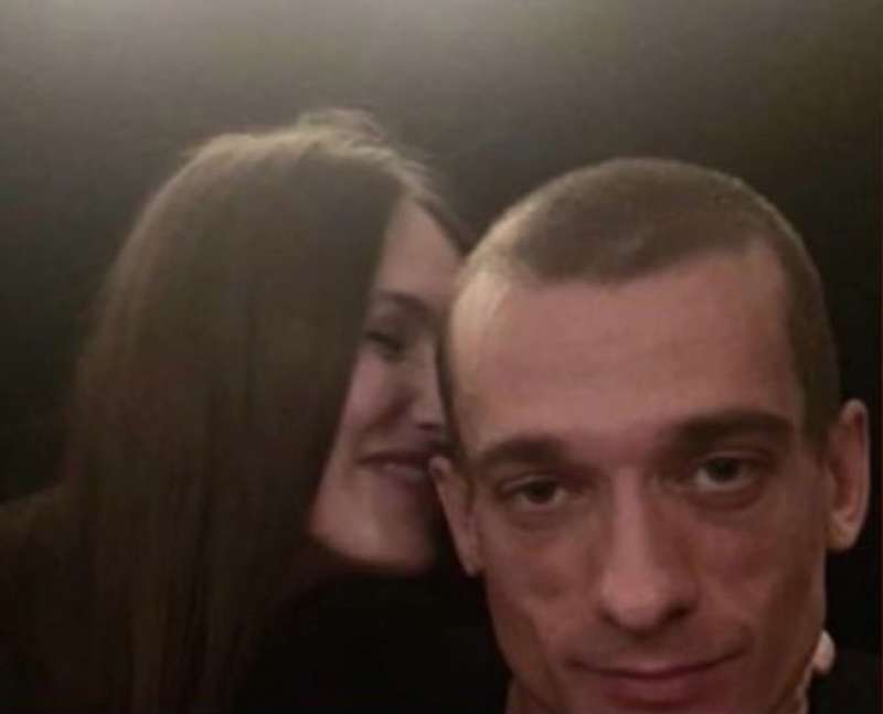 alexandra de taddeo pjotr pavlensky 