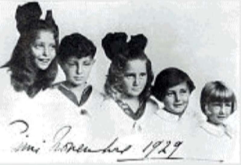 CLARA - GIANNI - SUSANNA - MARIA SOLE - CRISTIANA AGNELLI NEL 1929