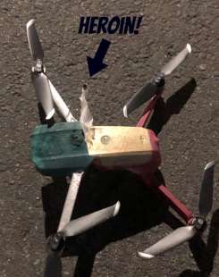 eroina trasportata da un drone 2