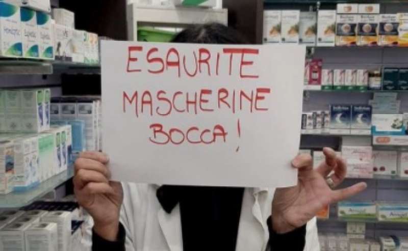 mascherine in farmacia 4