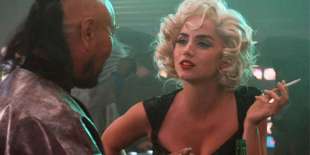 Ana De Armas nel film Blonde su Marilyn Monroe 4