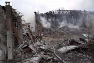 Fabbrica di scarpe bombardata in Ucraina 2
