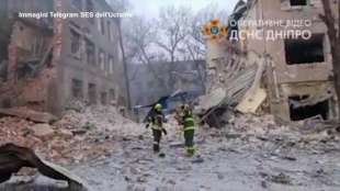 Fabbrica di scarpe bombardata in Ucraina 3