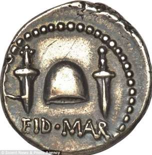 la moneta eid mar coniata da marco giunio bruto