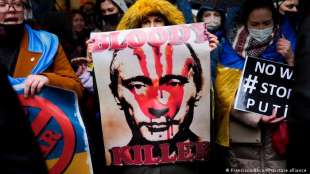 manifestazioni in russia contro guerra1