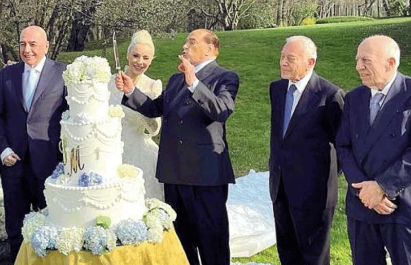 Matrimonio Silvio Berlusconi Marta Fascina Dago Fotogallery 