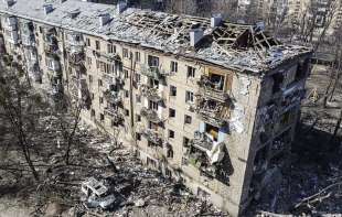palazzo di kiev distrutto