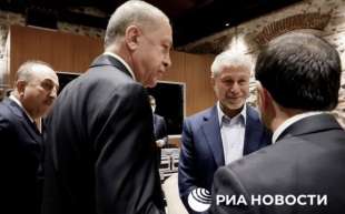 roman abramovich con erdogan ai negoziati tra russia e ucraina in turchia