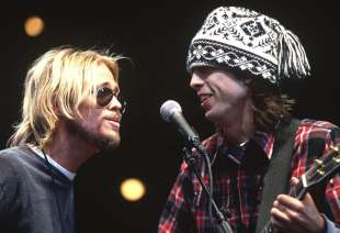 taylor hawkins dave grohl 3