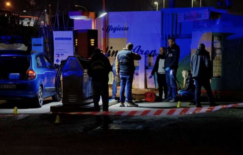 omicidio di luigi finizio in un distributore di benzina a torpignattara roma 10