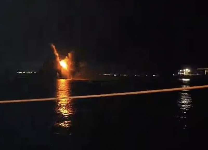la nave russa sergey kotov fatta esplodere dagli ucraini